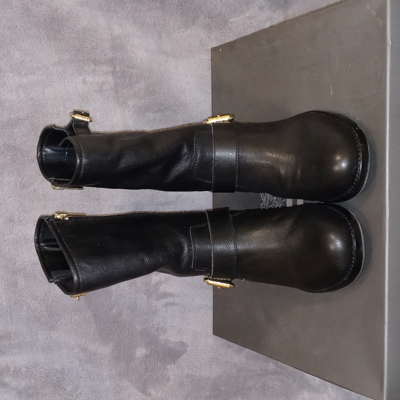 0201 Vince Camuto Wendeema Leather Boots - Picture 2 of 11